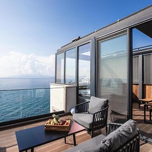 King Suite Sea View